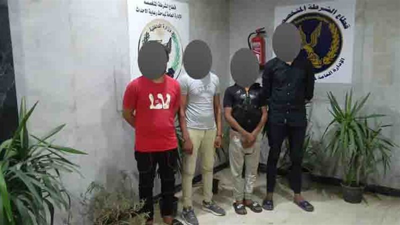 المتهمين 