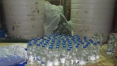 مصادرة 5.5 طن خل غير صالح للاستهلاك الآدمي داخل مخزن بالجيزة