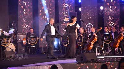 مي فاروق عن المايسترو سليم سحاب: أبويا الروحي وأول حد وقفني على المسرح | صور