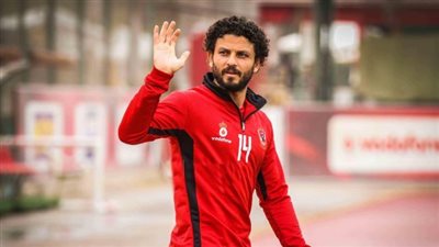 الكابيتانو.. الأهلي يحتفل بعيد ميلاد حسام غالي الـ41