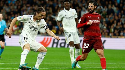 ريال مدريد يفوز على إشبيلية 1/3 ويعزز صدارته للدوري الإسباني
