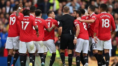 تشخيص مبدئي لإصابة مدافع منتخب فرنسا في البريميرليج