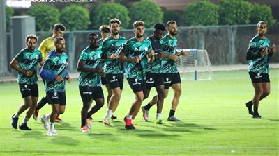 مروان حمدي وبوبكر يقودان هجوم المصري أمام بيراميدز بالدوري