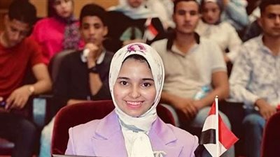 رئيس جامعة سوهاج يشكر السيسي لاستجابته لطلب الطالبة 