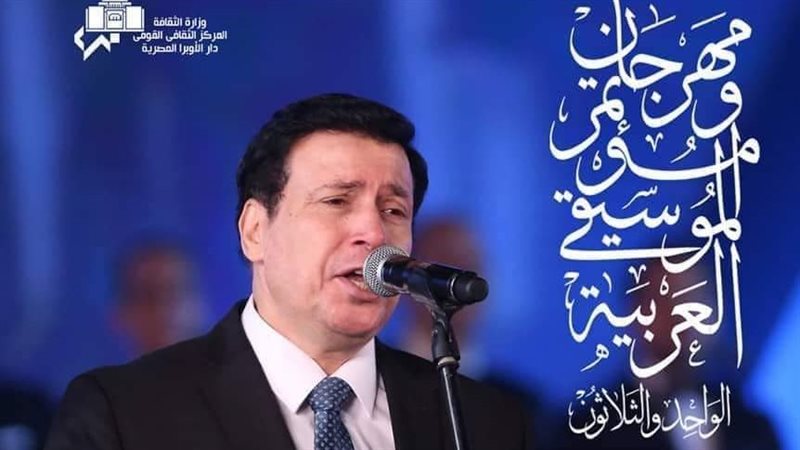 الفنان أحمد إبراهيم