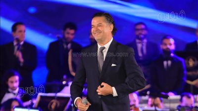 معجبات راغب علامة في حفله بالأوبرا: 