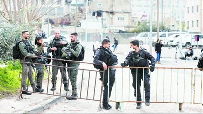 بعد سرقة 30 ألف رصاصة.. إسرائيل تشدد حصار نابلس