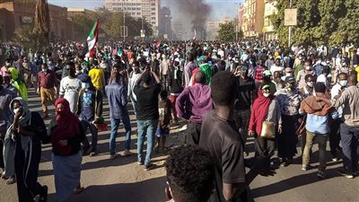 مقتل متظاهر بـ