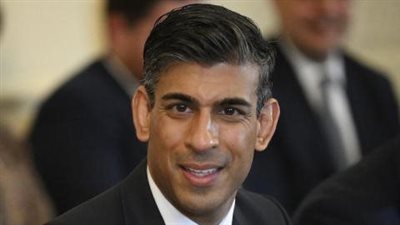 رئيس الوزراء البريطاني الجديد يكشف عن خطته لتنويع مصادر الطاقة 