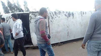 إصابة 4 طلاب ومعلم في حادث انقلاب أتوبيس مدارس بالدقهلية | صور 