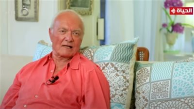 يوسف فوزي: بنسى سورة الإخلاص وأنا بصلي، وعالم أزهري يبشره بالجنة (فيديو)