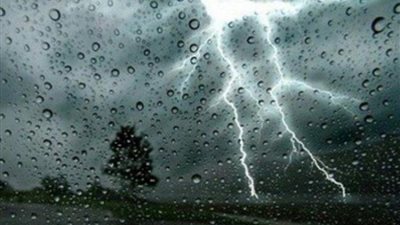 الزموا المنازل.. 5 تحذيرات من هيئة الأرصاد خلال العواصف الرعدية 