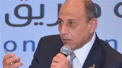 وزير الطيران: تعزيز دور القطاع الخاص للمشاركة فى مشروعات النقل الجوى