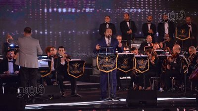 من الرومانسية لـ