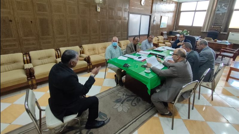 لجنة اختيار مدير