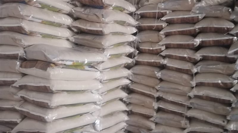 ضبط 6 أطنان أرز داخل