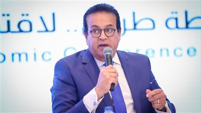 وزير الصحة: ارتفاع معدل المواليد سنويًا يحتاج إلى زيادة 400 سرير بالمستشفيات