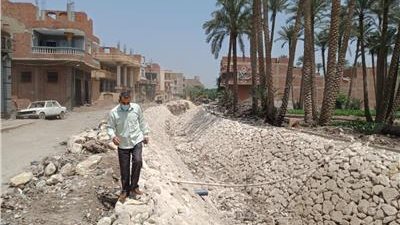 محافظة الجيزة تنتهي من تهيئة طريق سقارة لرصفه
