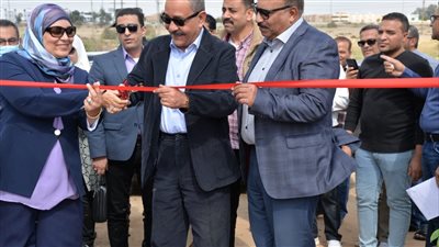 محافظ الإسماعيلية يفتتح محطتين لرفع الصرف الصحي بالضواحي| صور 