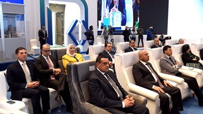 توصيات ومقترحات الخبراء المشاركين في الجلسة الختامية للمؤتمر الاقتصادي