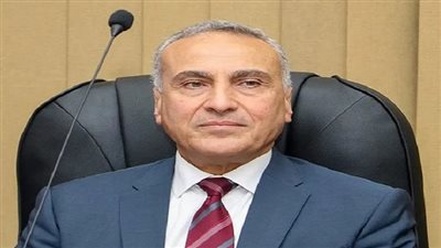 البنك المركزي: الصناعة تستحوذ على 32% من أرصدة الإقراض المقدمة من الجهاز المصرفي 