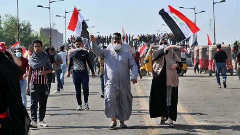 محتجون في شوارع بغداد