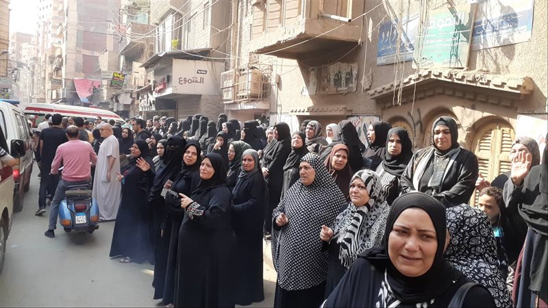 اهالي الغربية يشيعون
