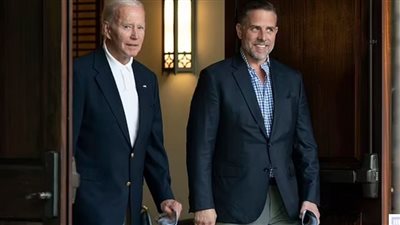 اللعب مع الأوليجارش الروس.. مستندات رسمية تكشف أضخم واقعة فساد لنجل بايدن