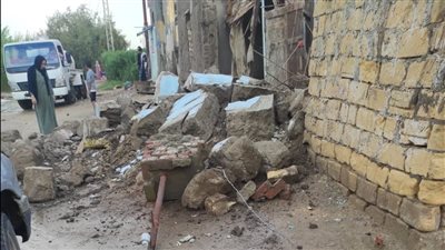 بسبب الأمطار..غرق ٣ منازل بالإسماعيلية والمحافظ يوجه بأماكن إقامة بديلة | صور