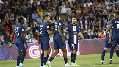 باريس سان جيرمان يتقدم 4-1 على مكابي وبنفيكا يحرز 3 أهداف في يوفنتوس بالشوط الأول