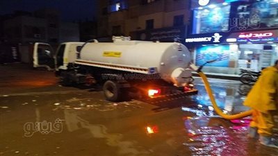 15 صورة ترصد التعامل مع مياه الأمطار بميادين وشوارع الشرقية