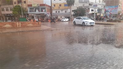 الأرصاد: كميات الأمطار المتوقعة غدًا لا تستدعي اتخاذ قرار تعطيل الدراسة