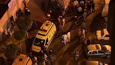 إصابة 11 شخصا بينهم 4 من رجال الشرطة في حريق هائل بمخزن أدوات كهربائية بالإسكندرية|صور 