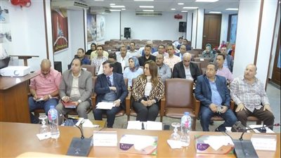 محافظ دمياط تتابع الموقف التنفيذي لمشروعات المبادرة الرئاسية 