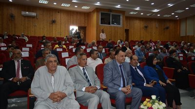 اختتام أنشطة المنصة المحلية للتغيرات المناخية بكفر الشيخ | صور