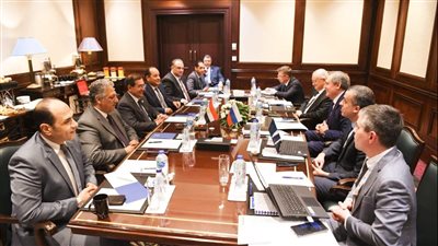  وزير البترول يبحث مع وزير الطاقة الروسي زيادة التعاون المشترك 