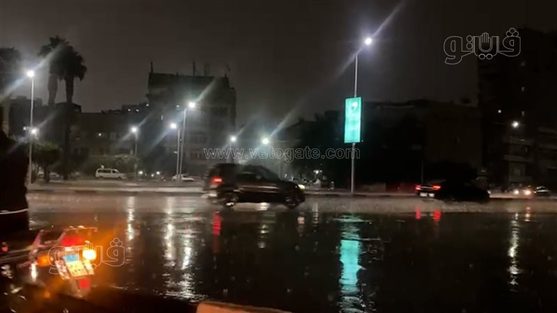 أمطار غزيرة على محافظتي