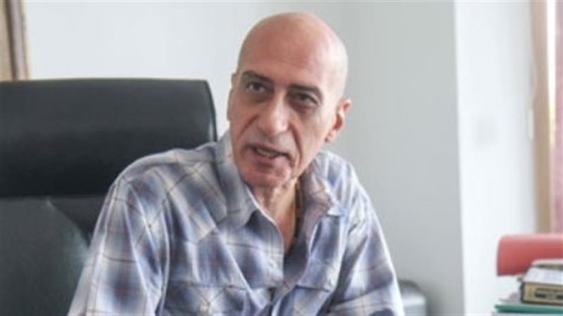 الدكتور خالد سرور