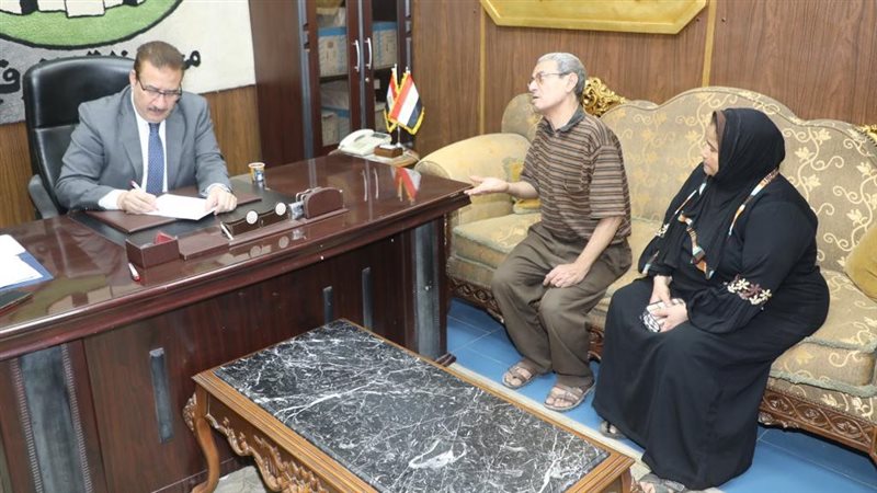 محافظ المنوفية خلال