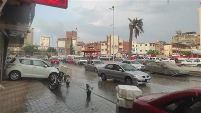 سقوط أمطار غزيرة وانخفاض درجات الحرارة في دمياط 