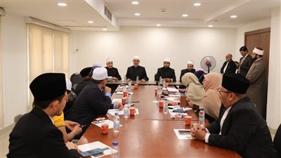 أكاديمية الأزهر للتدريب تفتتح دورة تدريبية لموظفي الشؤون الإسلامية الماليزية