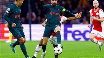نونيز وإليوت يسجلان الهدف الثاني والثالث لليفربول في شباك أياكس