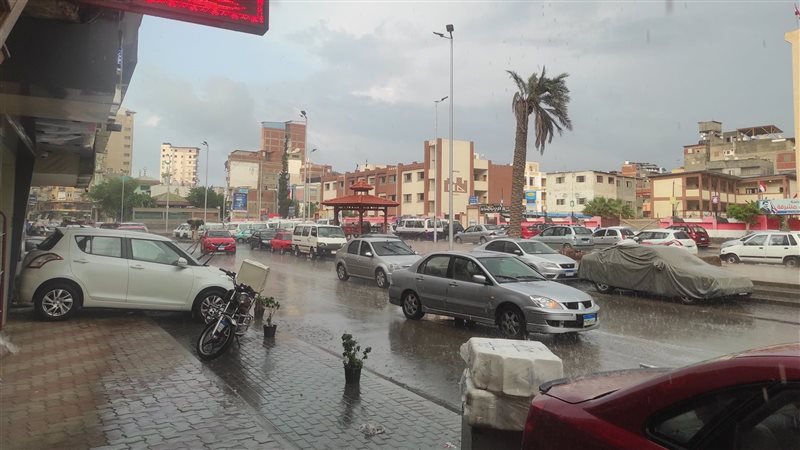 أمطار غزيرة على دمياط