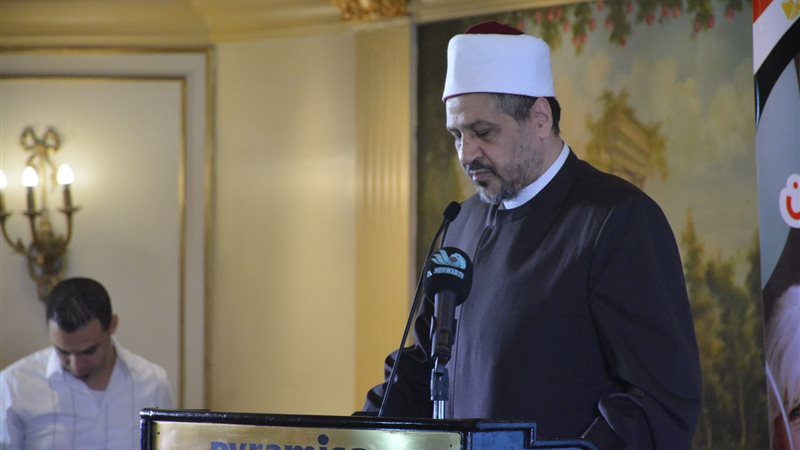 الدكتور مجدي عاشور