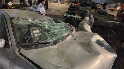 فتح طريق شارع ثروت والجامعة بالدقي بعد رفع آثار حادث انزلاق جسم كوبري | صور