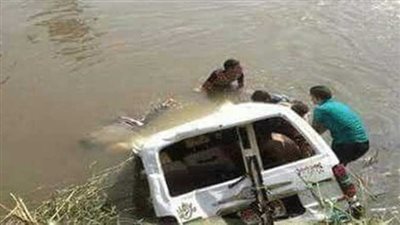 انتداب الطب الشرعي في سقوط سيارة وسائقها بترعة المريوطية 