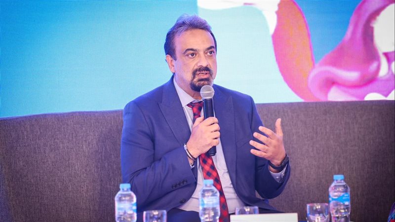 الدكتور حسام عبد