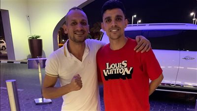 أشرف بن شرقي يزور معسكر الزمالك قبل مباراة السوبر