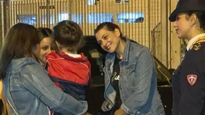 وحيدة في عرض البحر.. القصة الكاملة للطفلة ليندا سبب الأزمة بين تونس وايطاليا