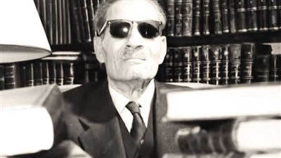 في ذكرى ميلاده الـ133.. محطات في حياة الدكتور طه حسين 